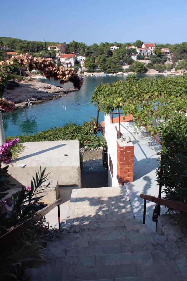 Apartments By The Sea Basina, Hvar - 5699 Vrbanj Luaran gambar