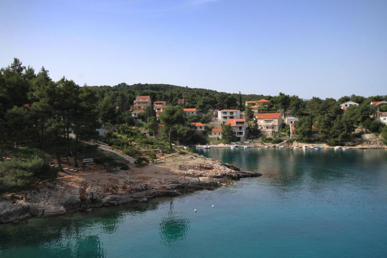 Apartments By The Sea Basina, Hvar - 5699 Vrbanj Luaran gambar